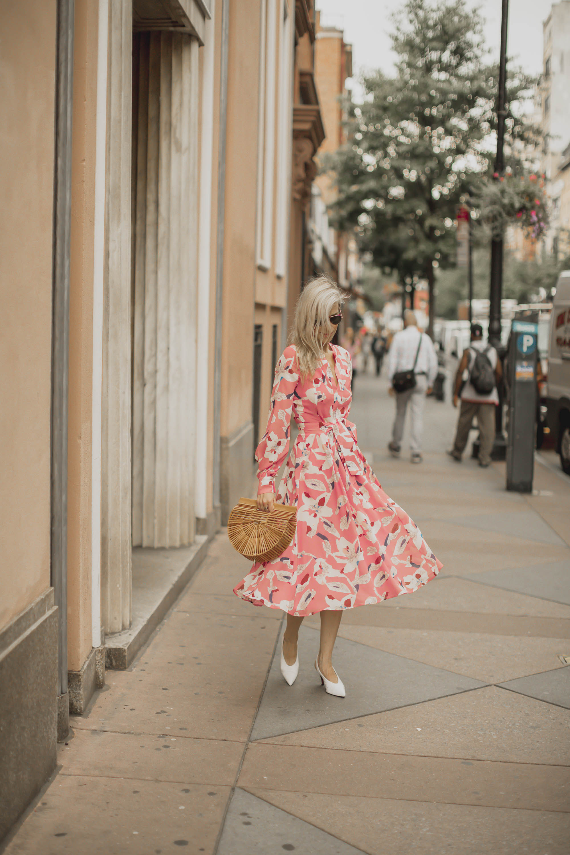 pink-dress-yael-steren