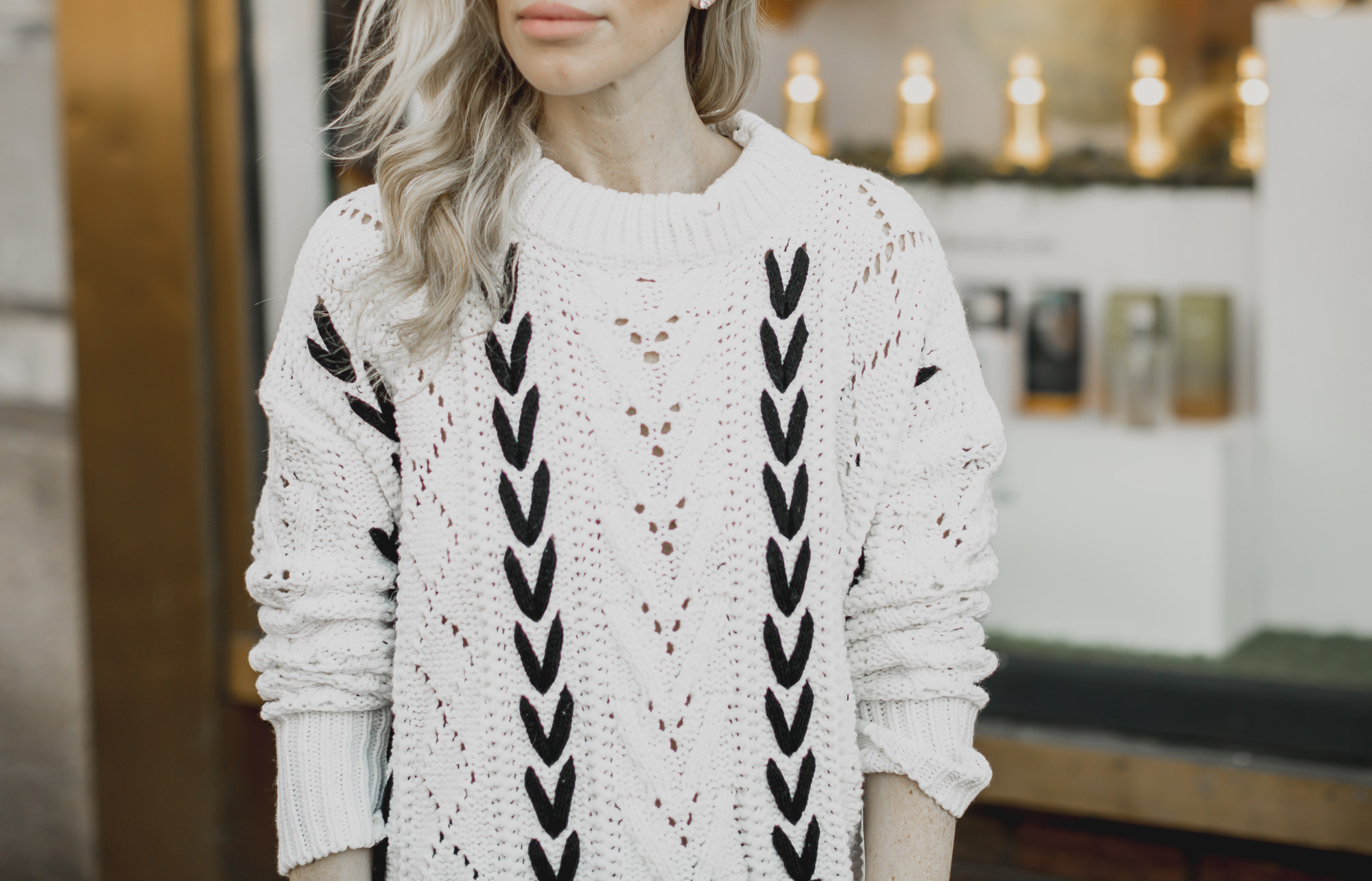 chicwish-sweater-lace-details-yael-steren