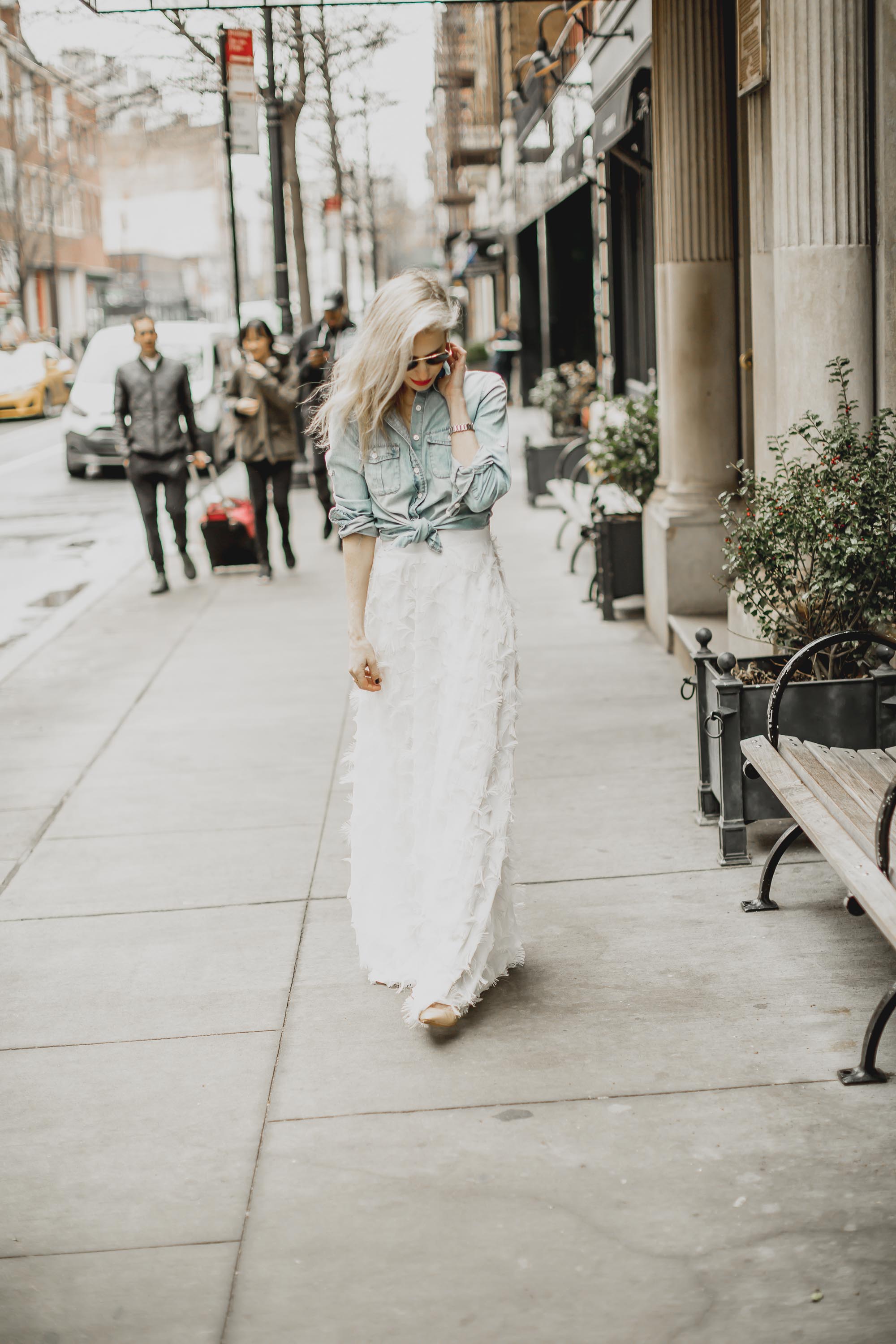 chicwish-white-feather-maxi-skirt-yael-steren