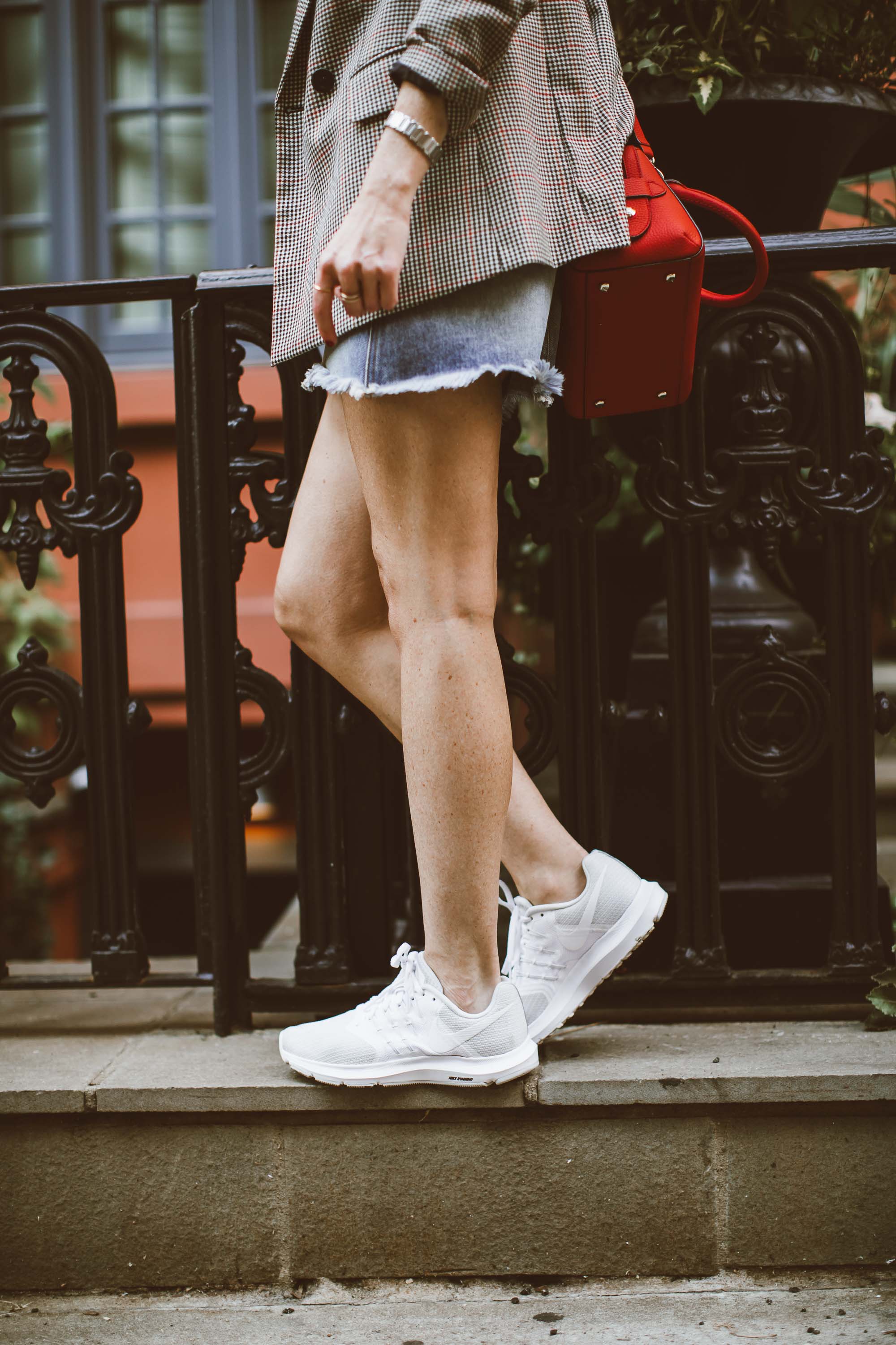 ebay-white-sneakers-yael-steren