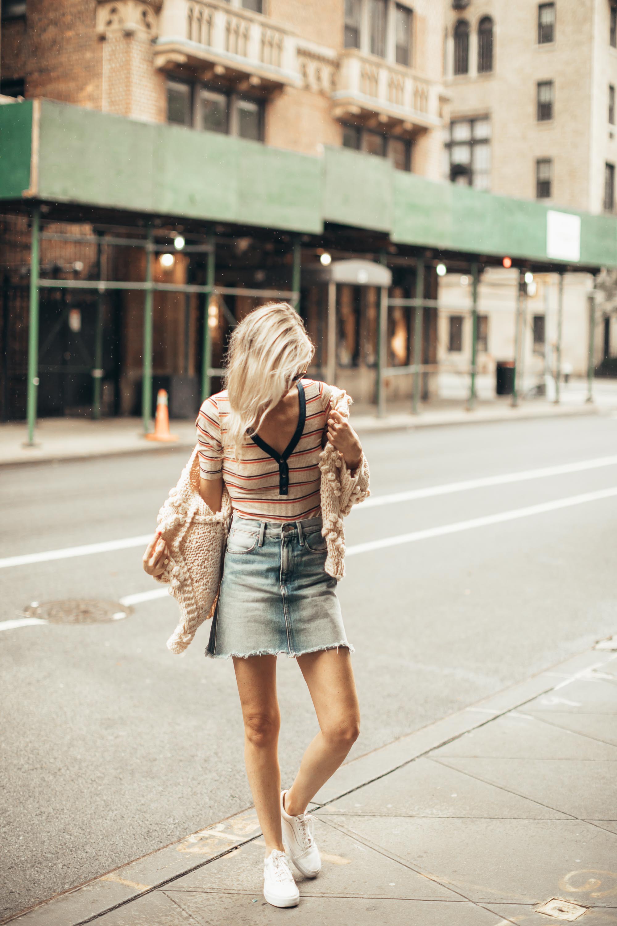 frame-denim-skirt-yael-steren